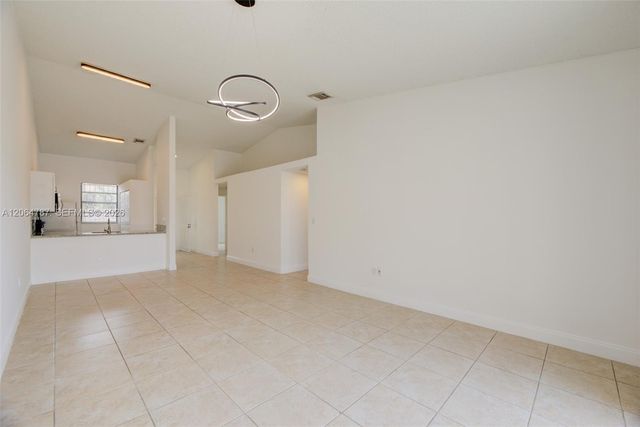 6707 NW 193rd Lane 0, Hialeah, FL 33015