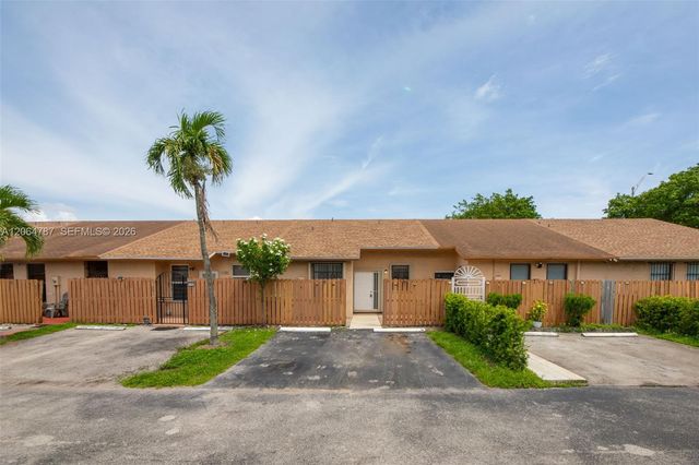 6707 NW 193rd Lane 0, Hialeah, FL 33015