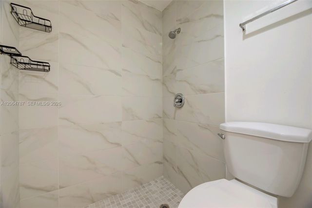 6707 NW 193rd Lane 0, Hialeah, FL 33015