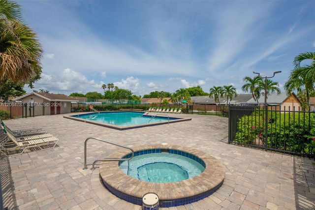 6707 NW 193rd Lane 0, Hialeah, FL 33015