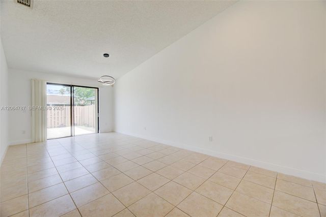 6707 NW 193rd Lane 0, Hialeah, FL 33015