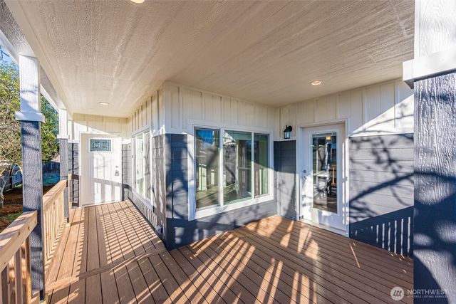 225 N Matriotti Avenue, Sequim, WA 98382