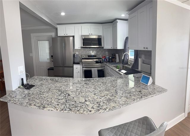 7880 54TH AVENUE N 57, St Petersburg, FL 33709