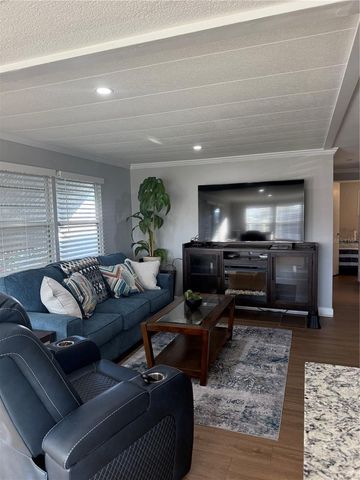 7880 54TH AVENUE N 57, St Petersburg, FL 33709