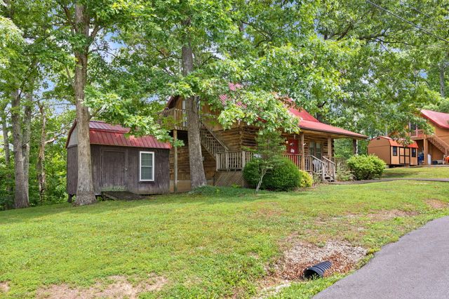 96 Vicki Street, Nancy, KY 42544
