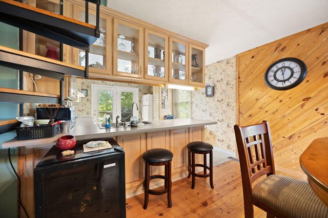 96 Vicki Street, Nancy, KY 42544