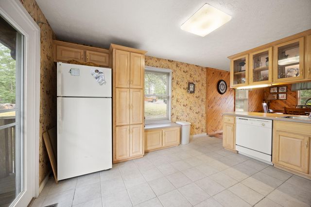 96 Vicki Street, Nancy, KY 42544