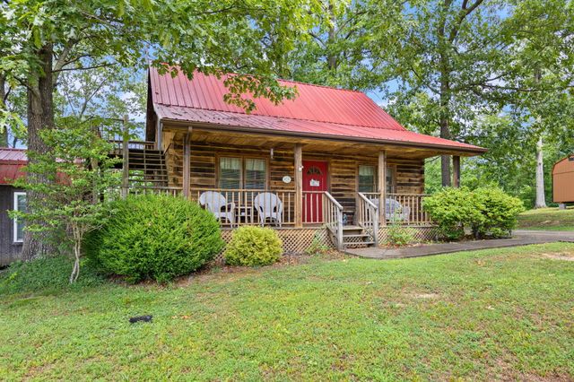 96 Vicki Street, Nancy, KY 42544