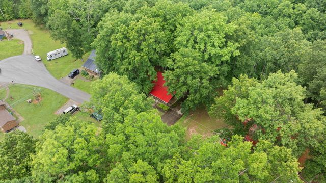 96 Vicki Street, Nancy, KY 42544