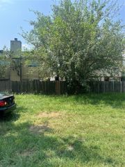 7050 Inwood Park Drive, Houston, TX 77088