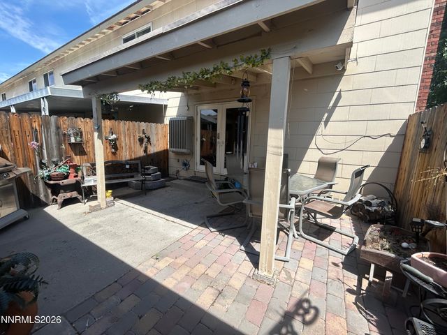 396 Smithridge Park, Reno, NV 89502