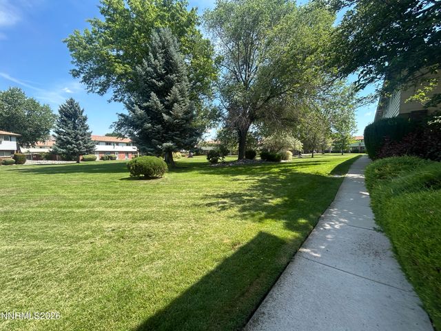 396 Smithridge Park, Reno, NV 89502