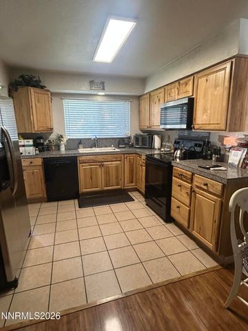 396 Smithridge Park, Reno, NV 89502