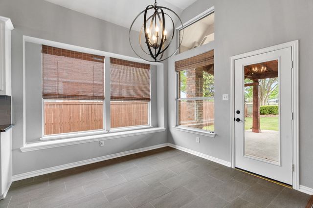 5204 Arbor Hollow Drive, Mckinney, TX 75072