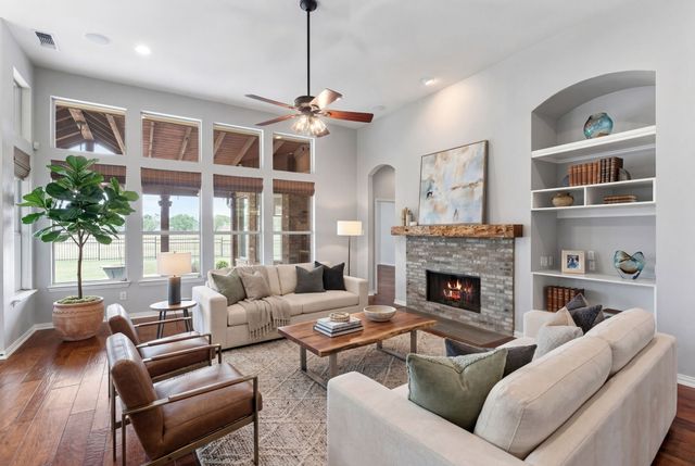 5204 Arbor Hollow Drive, Mckinney, TX 75072