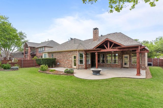 5204 Arbor Hollow Drive, Mckinney, TX 75072