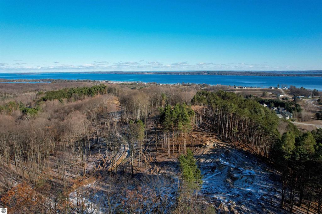 Image 5 of property listing at E Carter Road, Traverse City, MI 49684