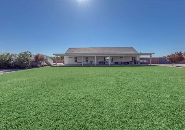 201 West Lupin Street, Pahrump, NV 89048