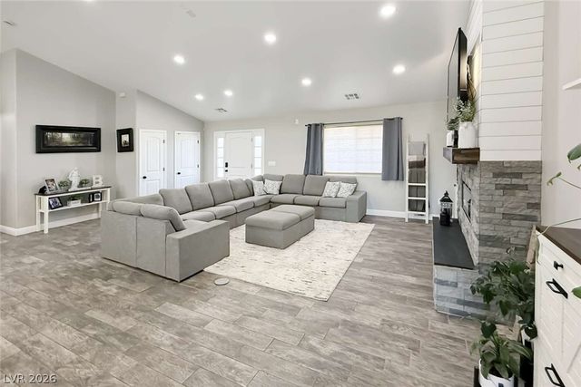 201 West Lupin Street, Pahrump, NV 89048