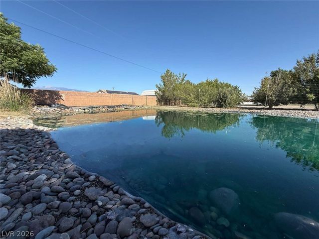 201 West Lupin Street, Pahrump, NV 89048