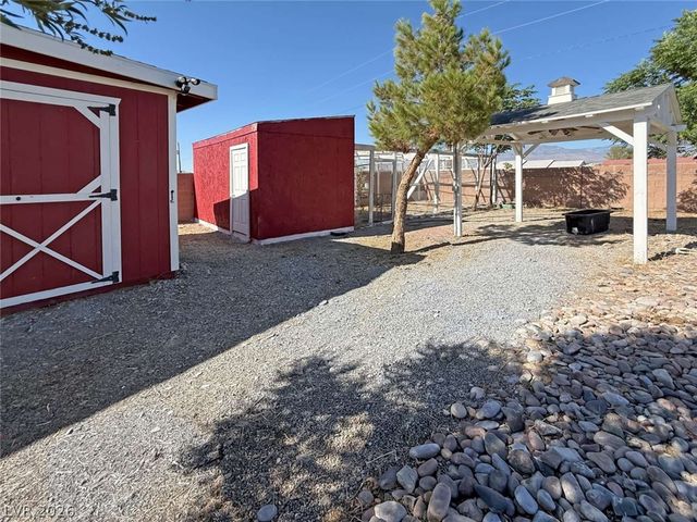 201 West Lupin Street, Pahrump, NV 89048