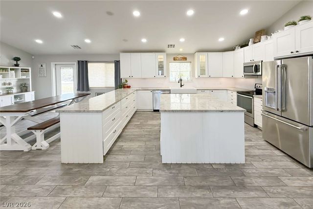201 West Lupin Street, Pahrump, NV 89048