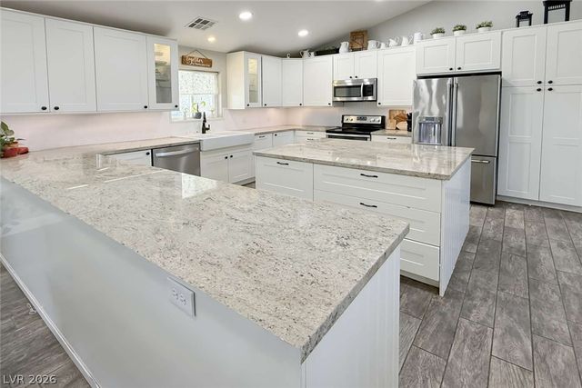 201 West Lupin Street, Pahrump, NV 89048