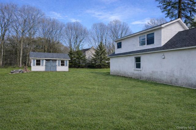178 Pine Tree Road, Monroe, NY 10950