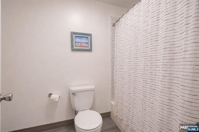 1 Mt Vernon, Verona, NJ 07044
