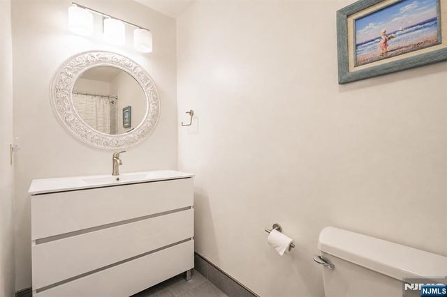 1 Mt Vernon, Verona, NJ 07044