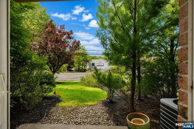 1 Mt Vernon, Verona, NJ 07044