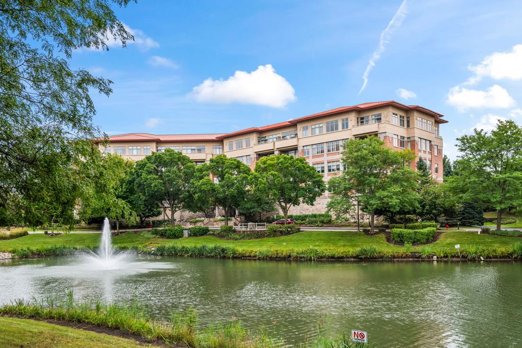 45 Prairie Park Drive 208, Wheeling, IL 60090