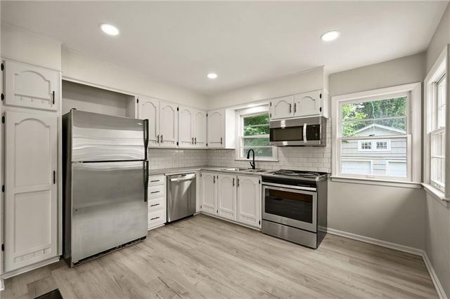 3605 S Norwood Avenue, Independence, MO 64052