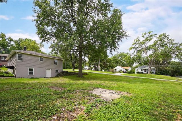 3605 S Norwood Avenue, Independence, MO 64052