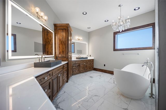 353 County Road 2510, Decatur, TX 76234