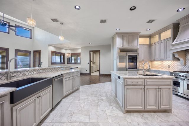 353 County Road 2510, Decatur, TX 76234