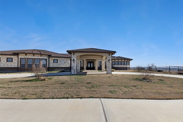 353 County Road 2510, Decatur, TX 76234