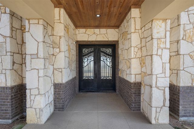 353 County Road 2510, Decatur, TX 76234