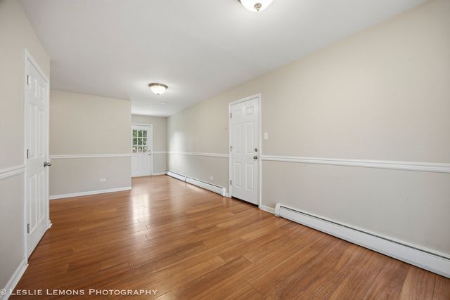 7907 W 89th Street, Hickory Hills, IL 60457