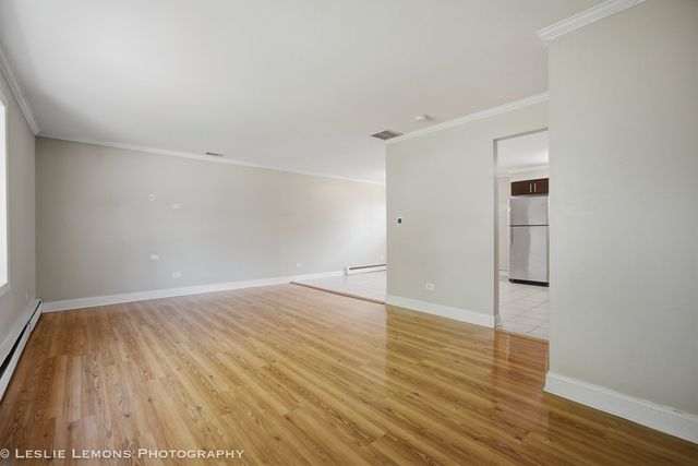 7907 W 89th Street, Hickory Hills, IL 60457