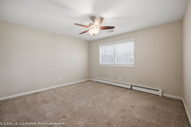 7907 W 89th Street, Hickory Hills, IL 60457