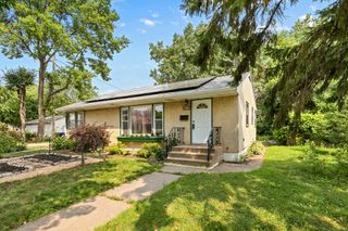 1081 Hubbard Avenue, Saint Paul, MN 55104
