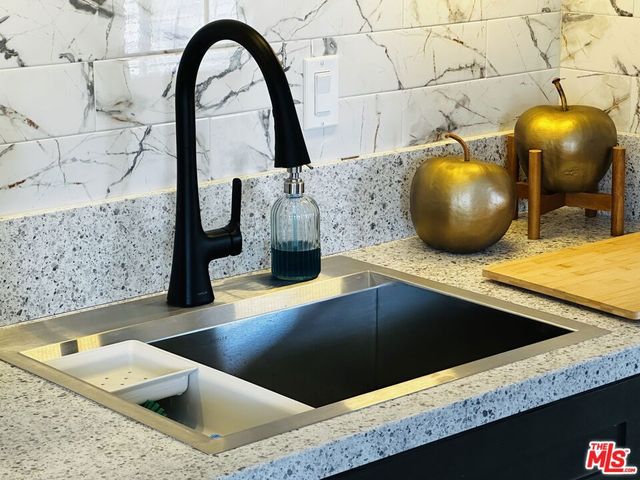 266 S Paseo Laredo, Cathedral City, CA 92234