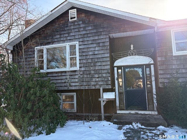 55 Coles Avenue, Newington, CT 06111