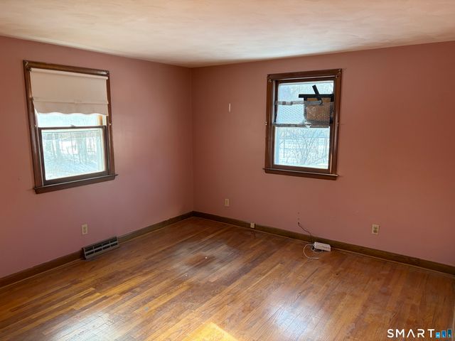 55 Coles Avenue, Newington, CT 06111