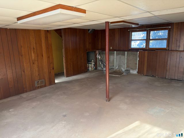 55 Coles Avenue, Newington, CT 06111