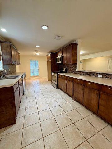 5422 Winding Way Drive, Houston, TX 77091