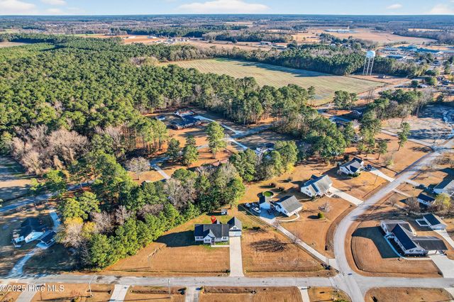 162 Deer Run Lane, Beulaville, NC 28518