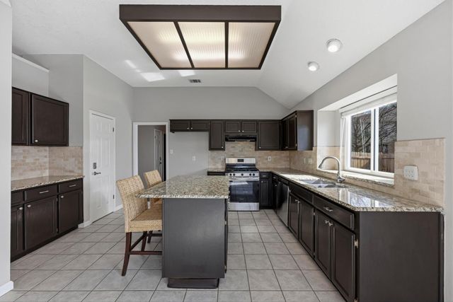 7719 Kiva DR, Austin, TX 78749