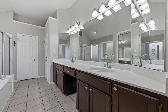 7719 Kiva DR, Austin, TX 78749